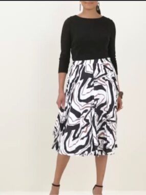 Chico's Cream Black and Brown Abstract Pleated Skirt